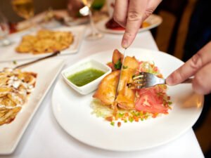 Indian-food-lunch-buffet